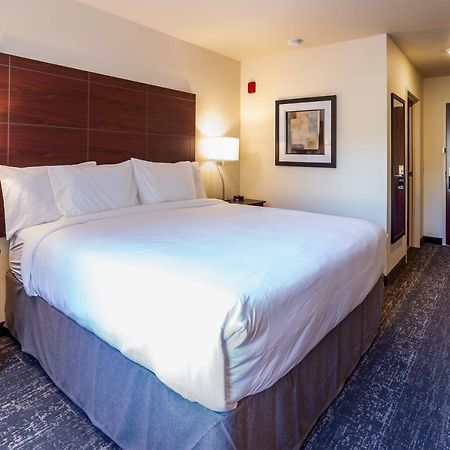 Cobblestone Inn & Suites - Бруквілл Екстер'єр фото
