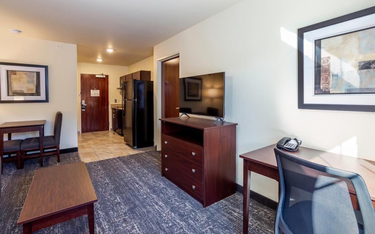 Cobblestone Inn & Suites - Бруквілл Екстер'єр фото